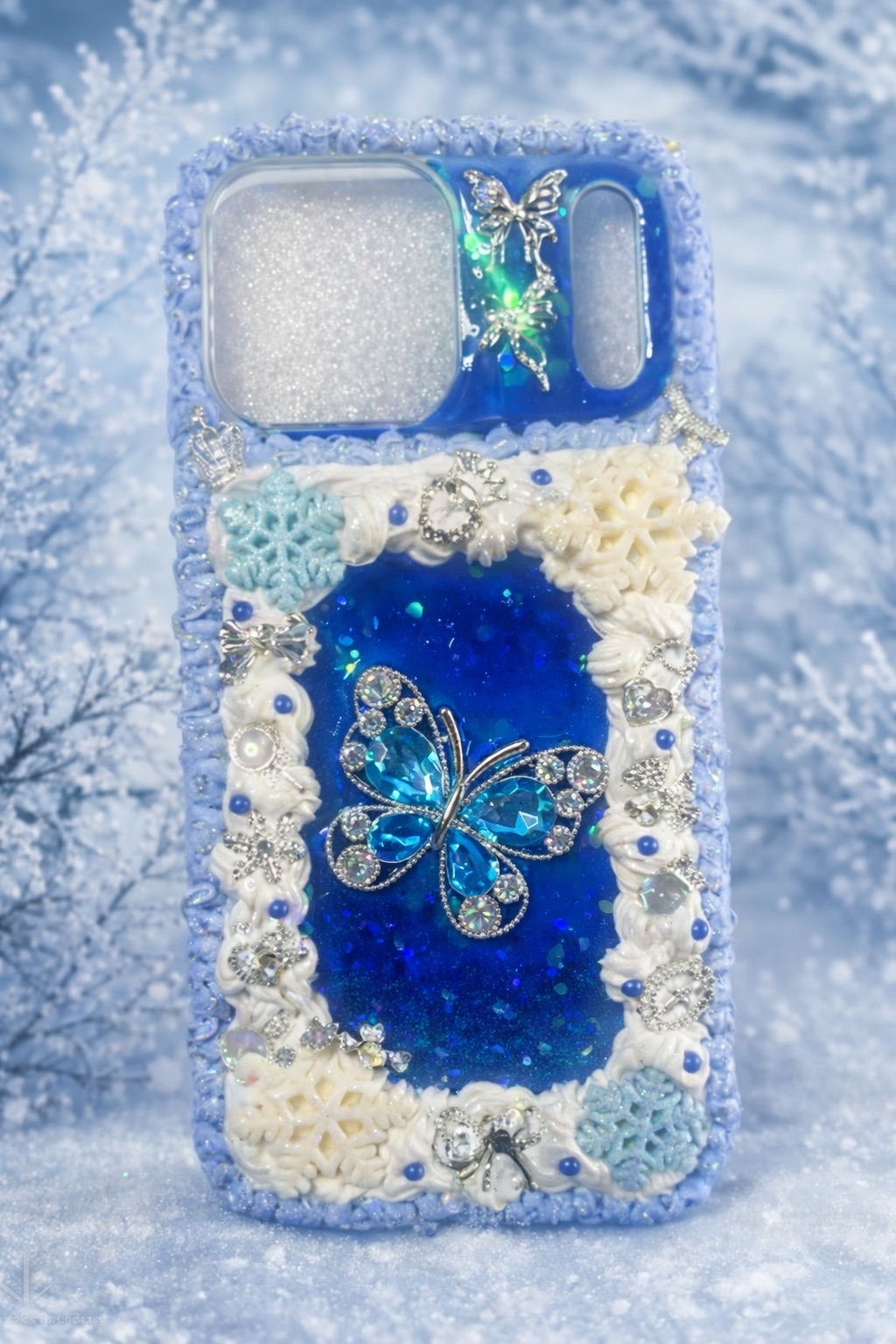 Coque résine et chantilly